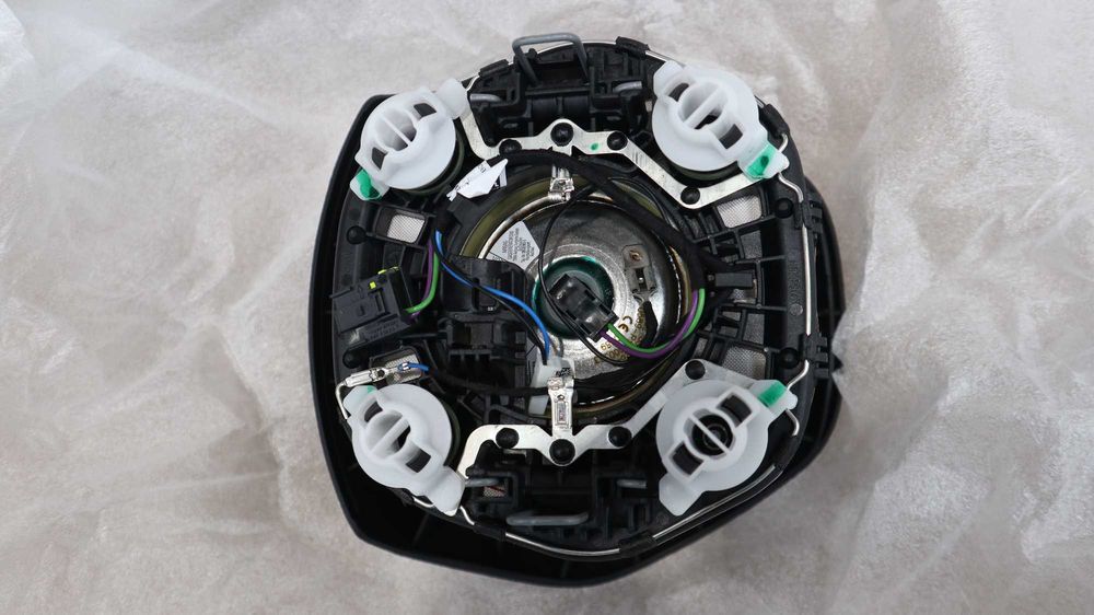 Нов еърбег волан БМВ Ф20 Ф22 Ф30 Ф31 Ф34 Ф32 Ф33 Ф36