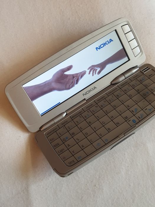 Vand Nokia 9300i
