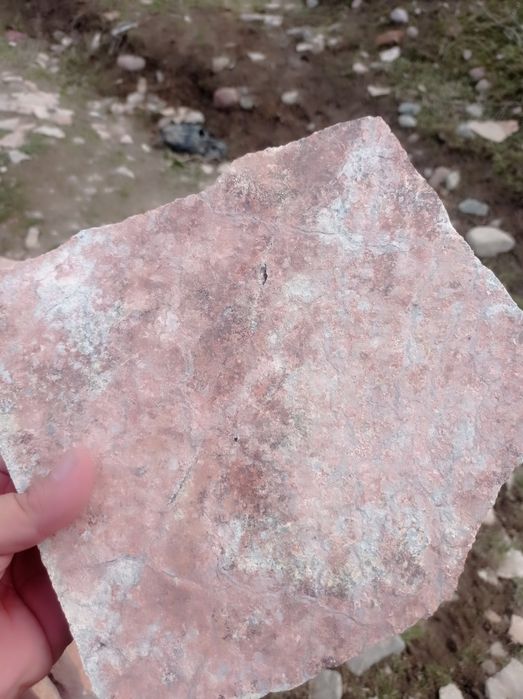 Добываем рваные камни . Из первых рук с гарантией качество и количеств