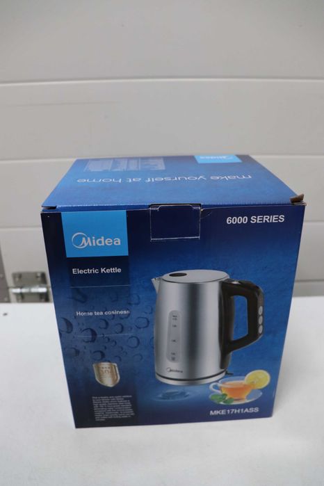 Кана Midea с настройка на температурата 40-100C, 1.7L, 2200W