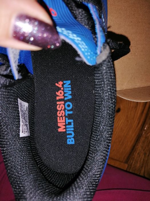 Нови бутонки adidas Messi 16.4