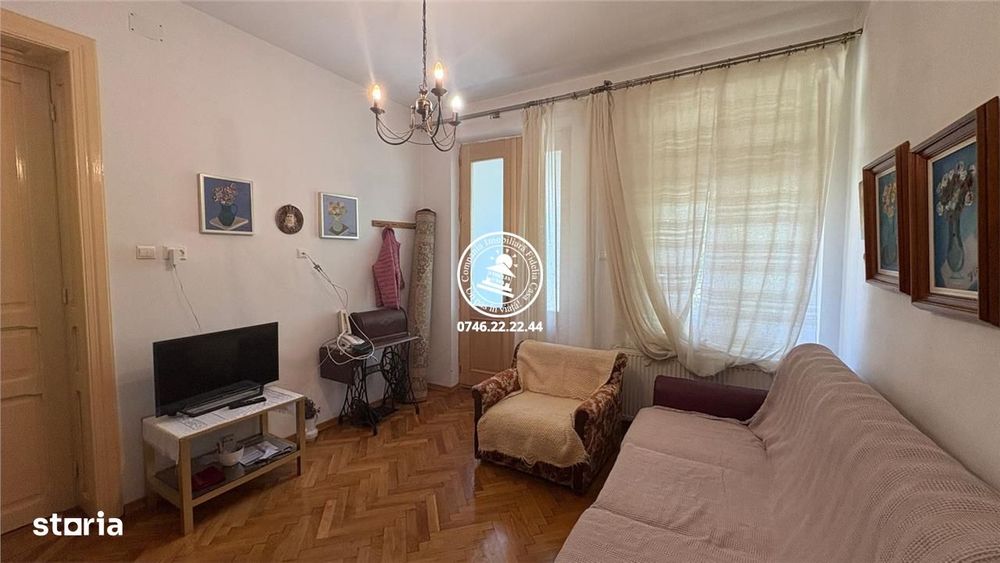 Vila  de vanzare  Copou,