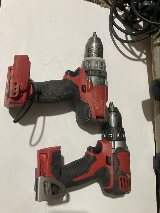 Autofiletante Milwaukee 18v  Defecte