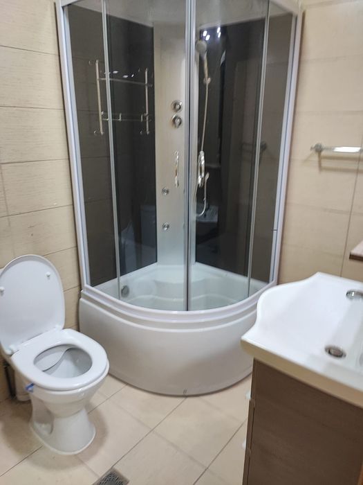 Închiriez apartament 2 camere