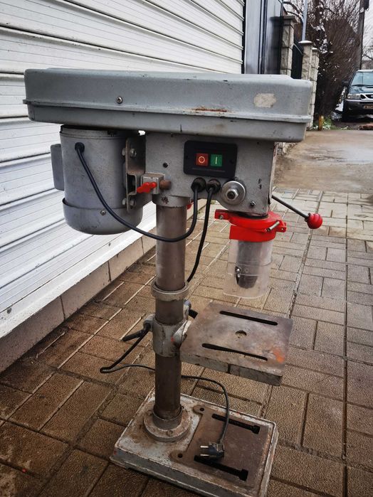 настолна бормашина