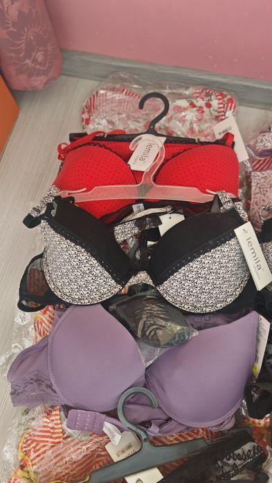 Дамско бельо и бански 30бр цял кашон, нови от затворен магазин