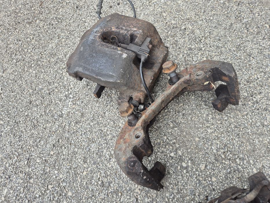 Спирачен апарат Мерцедес МЛ W164 преден заден