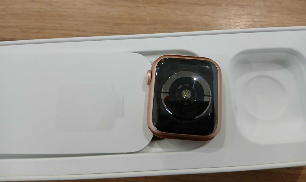 Apple Watch SE 5 в ГАРАНЦИЯ