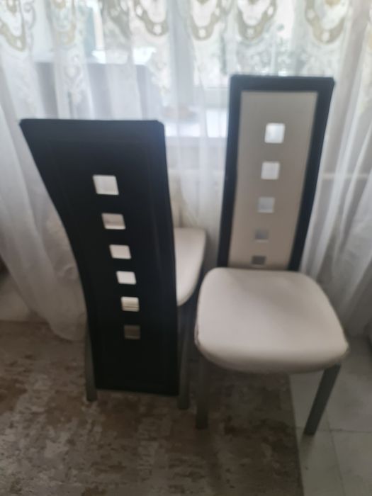 Продам стол со стульями