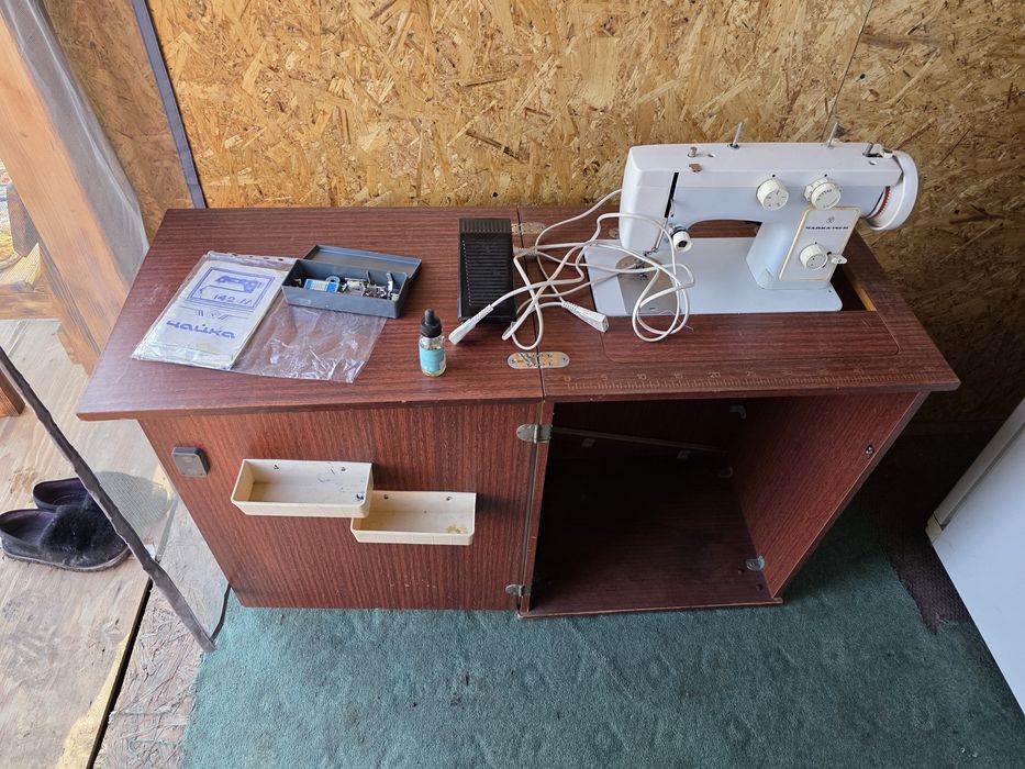 Швейная машинка чайка