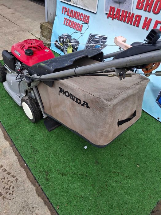 Самоходна косачка -Honda
