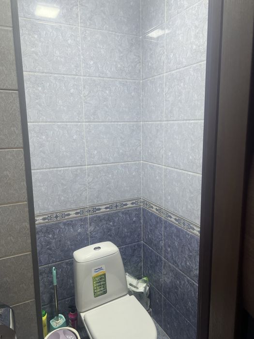 Medgaradok 3-xona 8 etaj kvartira sotiladi