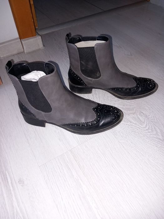 Ghete piele mărime 38