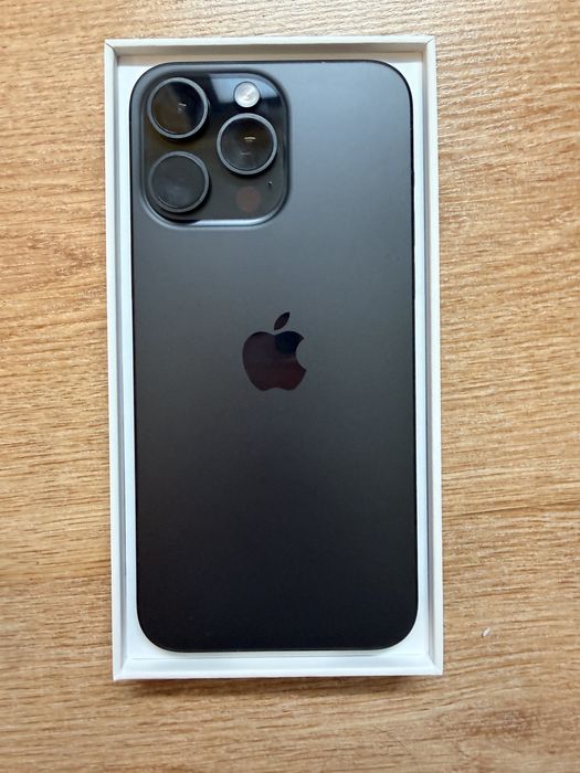iPhone 15 pro max 256gb  inca in garantie full box, folii si husa
