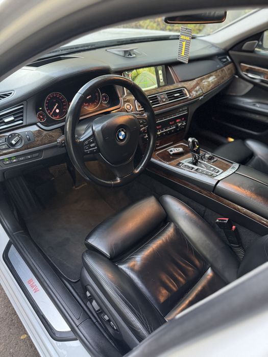 BMW 730d xDrive/ Bang&Olufsen/ Far Led/ Individual-Piele Nappa