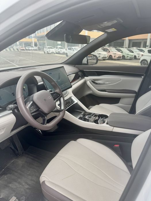 Byd chempion 605 Smart