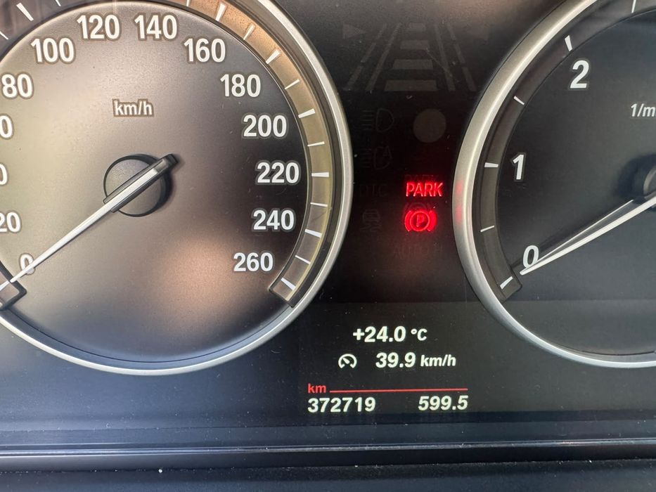 Bmw seria 5 2015 2.0d 190cai