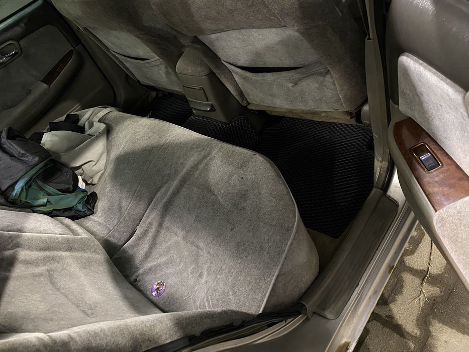 Продам Nissan Laurel c35