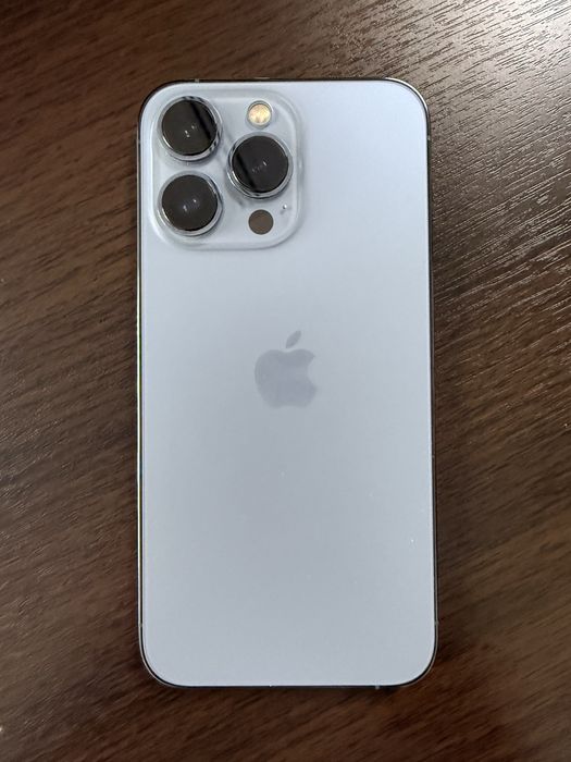 Iphone 13 pro 128gb идеальном состояние!