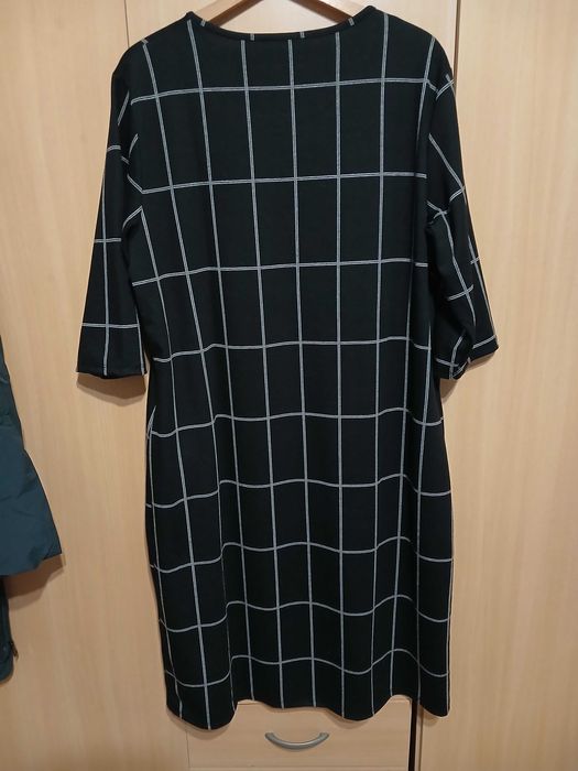 Нови, елегантни , три рокли.