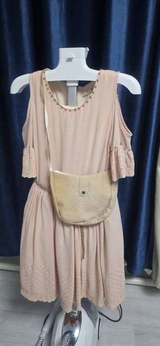 Платье для девочки рост 152