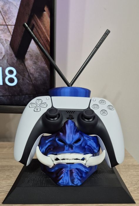 Стойки за джойстик и слушалки. Подарък за мъж.Органайзер за PS5