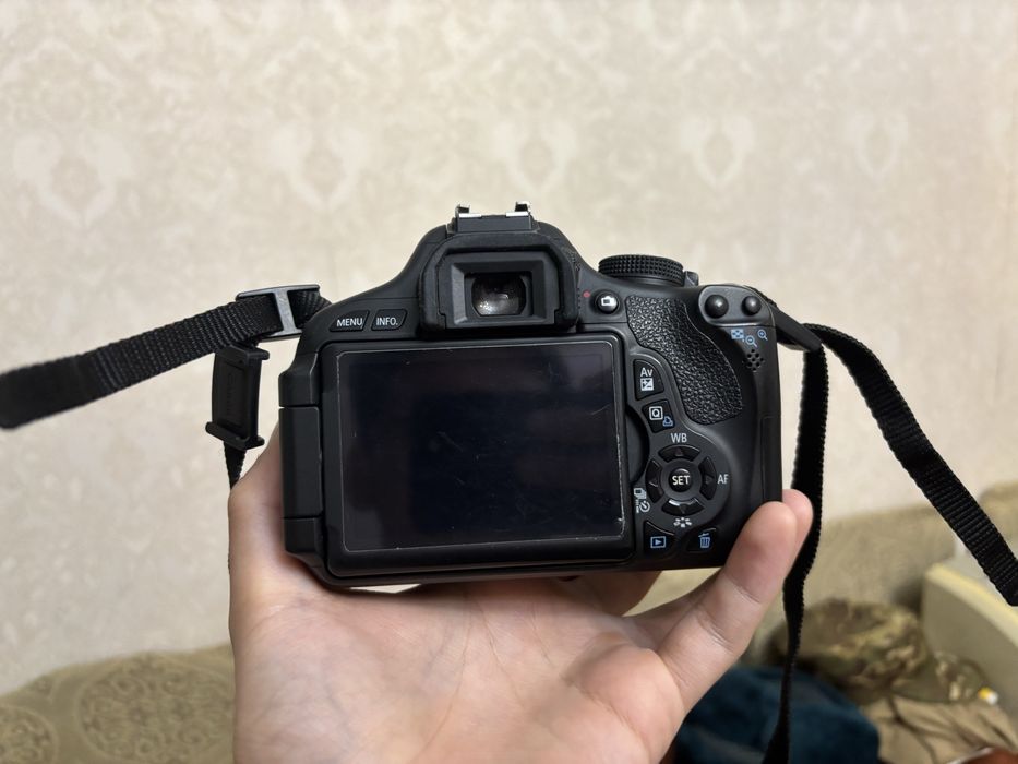 Продам фотоаппарат Canon