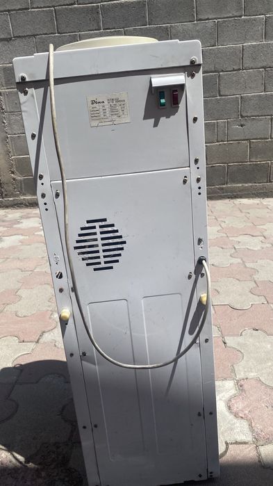 Диспенсер для воды