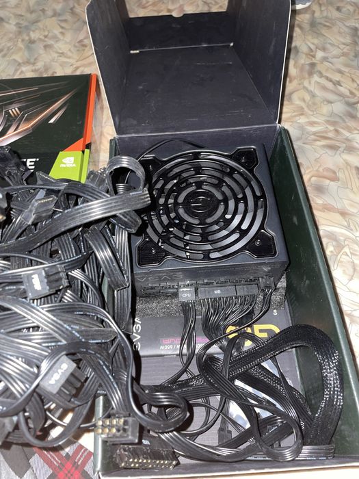 Блок питания EVGA SuperNOVA 1000 G6 (1000W)