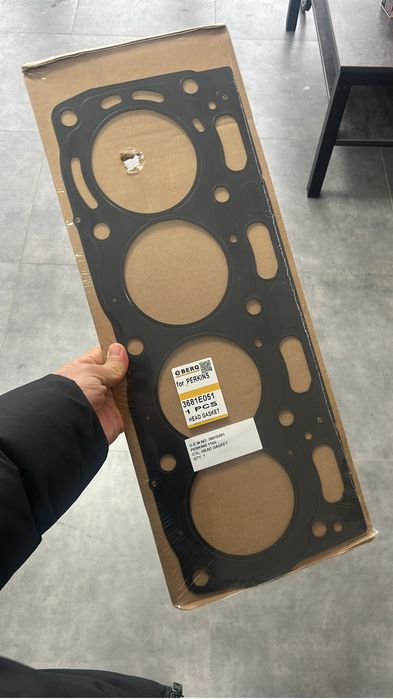 Запчасти на спецтехнику