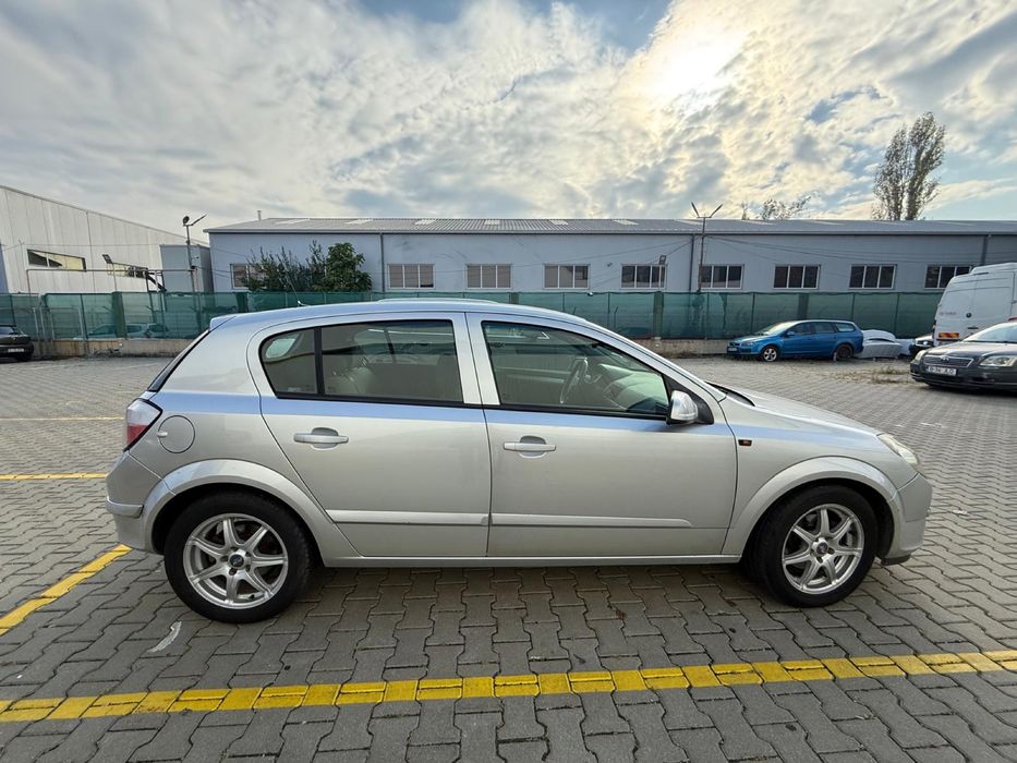 Opel Astra 2005 model, 1.7 CDTI Diesel
