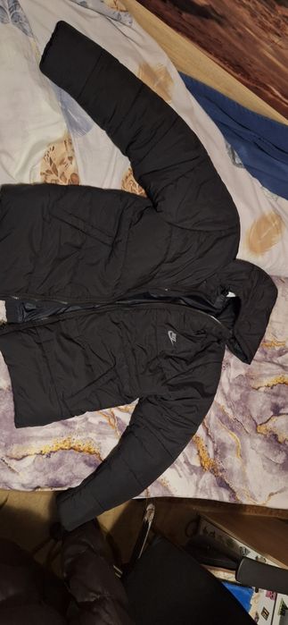 Яке Nike therma fit