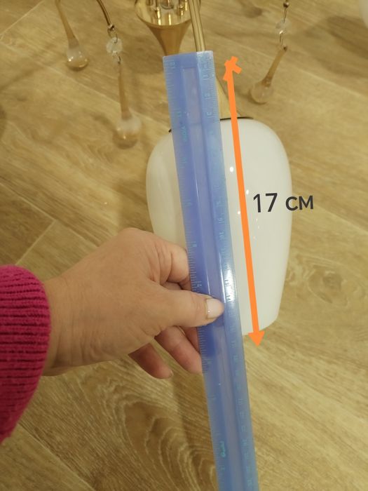 Продам люстру пятирожковую