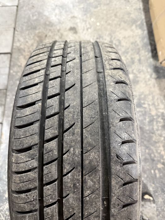 Set jante Aluette R16 cu anvelope vara 205/55R16