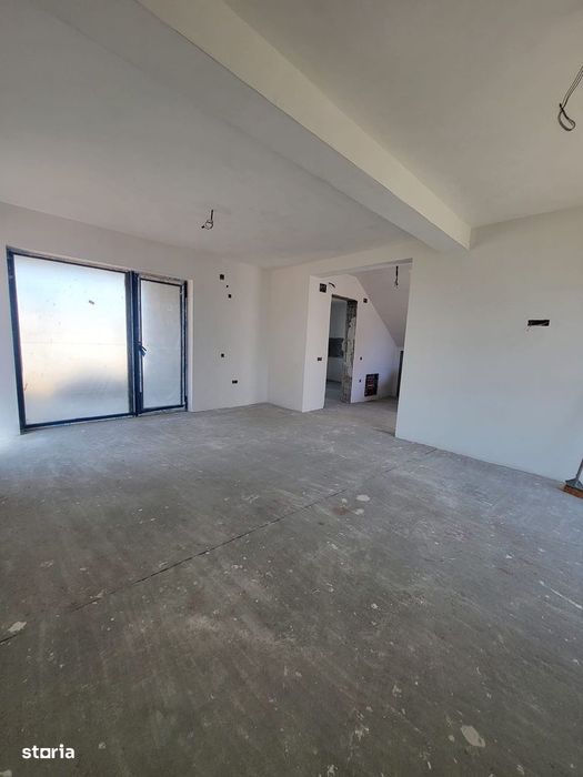 Duplex integral de vânzare - Pitești - Tancodrom  - Teren 580 mp