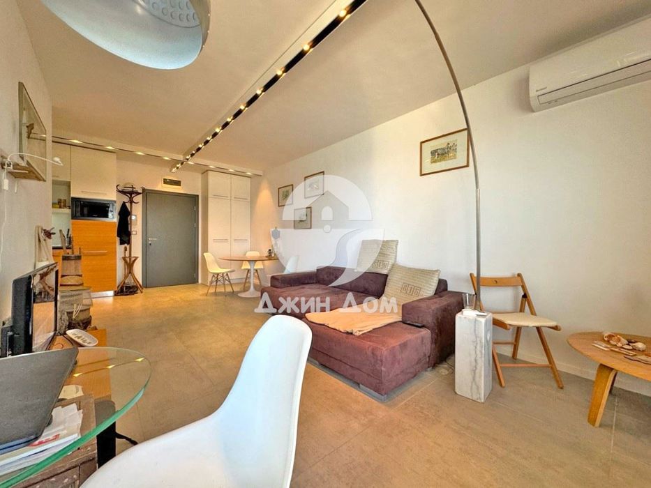 Продава се Двустаен апартамент в Созопол - 71 кв.м за 2817 €/кв.м - Снимка #2