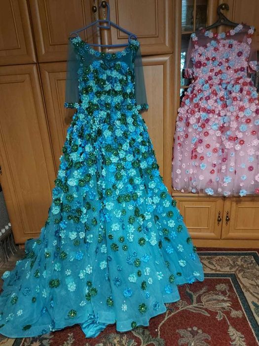 Вечернее платье.