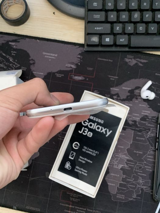 Samsung J3 2016