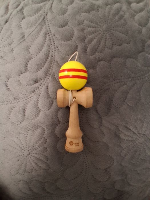 Vând kendame mai multe datali în privat