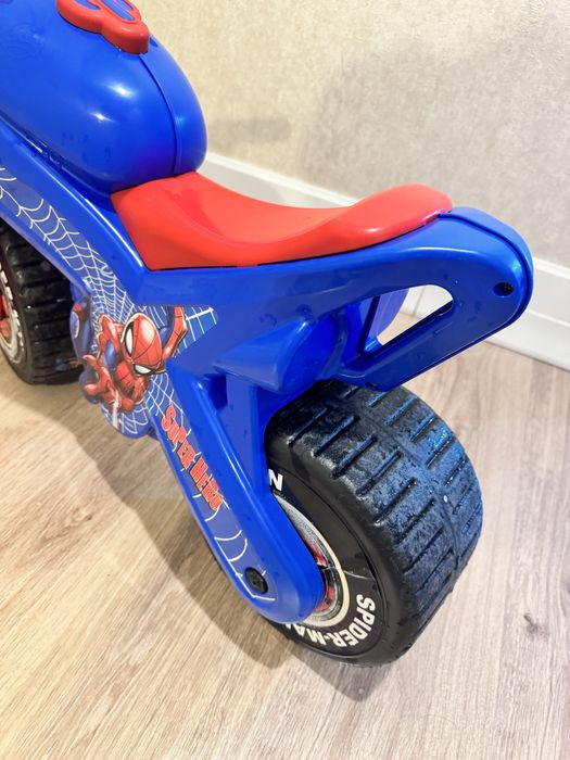 Мотоцикл каталка Spiderman полесье