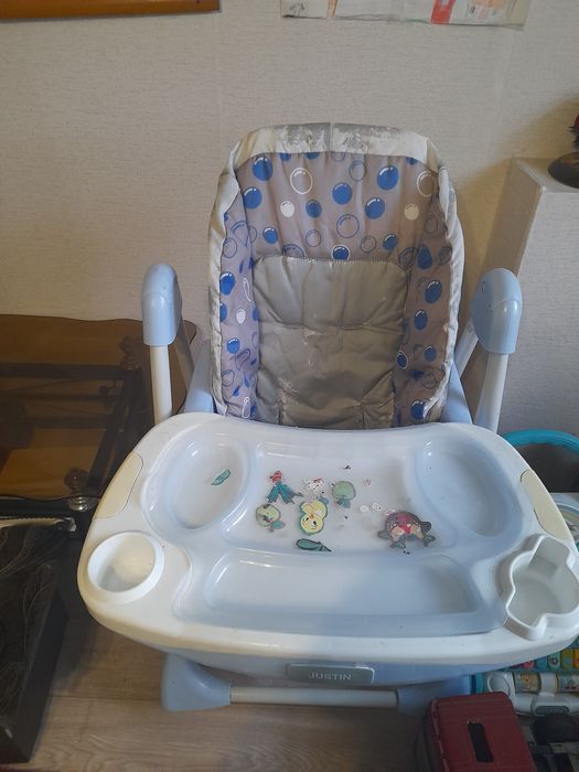 Столик для, кормления