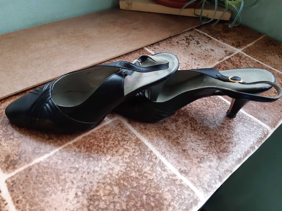 Дамски обувки 37 номер