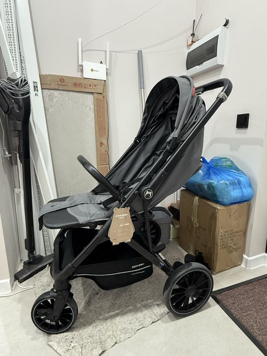 Коляска прогулочная