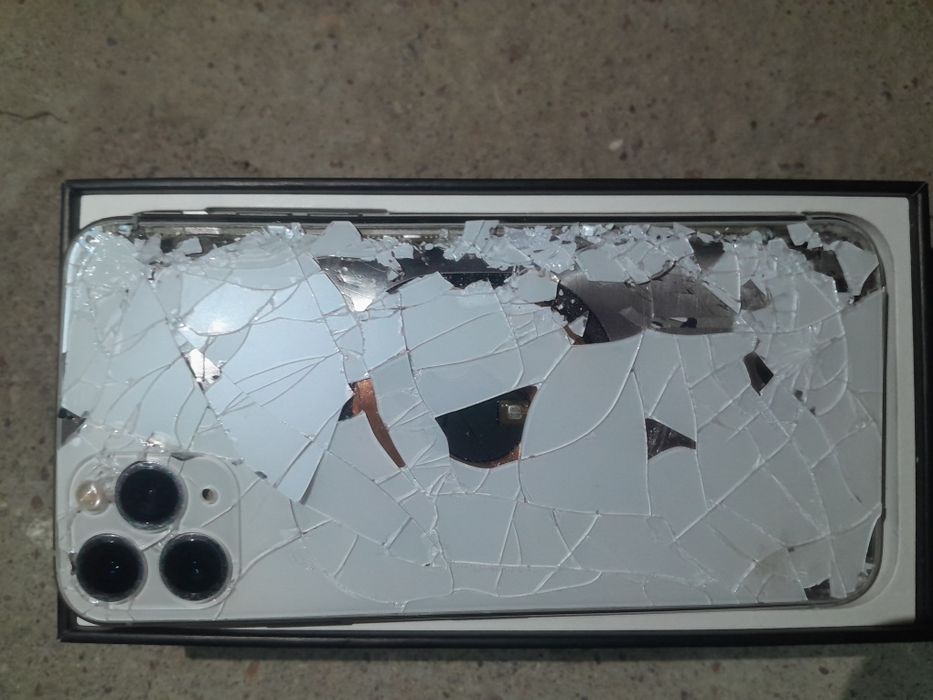 Iphone 11 pro max zapchast