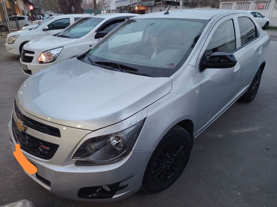 Продаётся машина