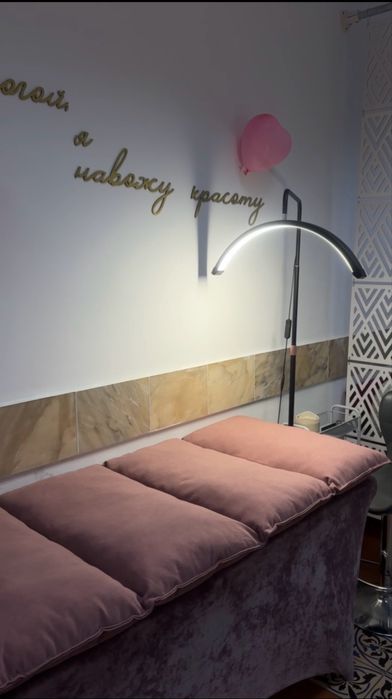 Сдам в аренду кушетку для бьюти-мастера