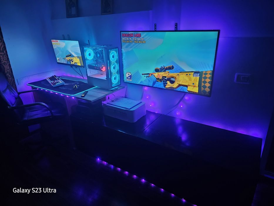 Vand pc gaming sau set up complet