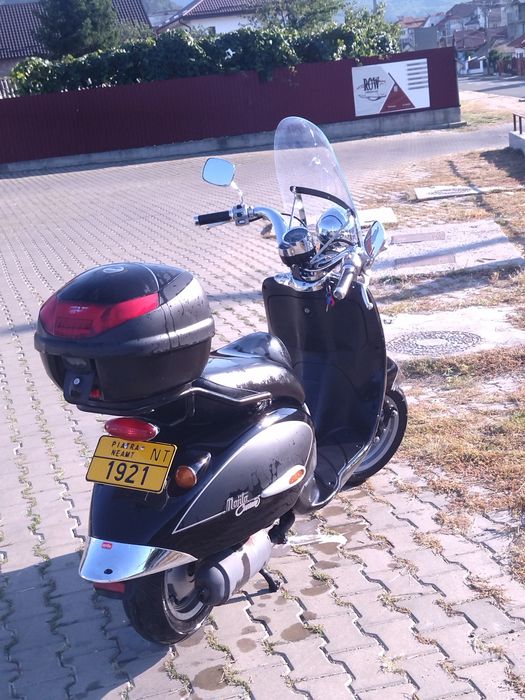 Aprilia mojito custom
