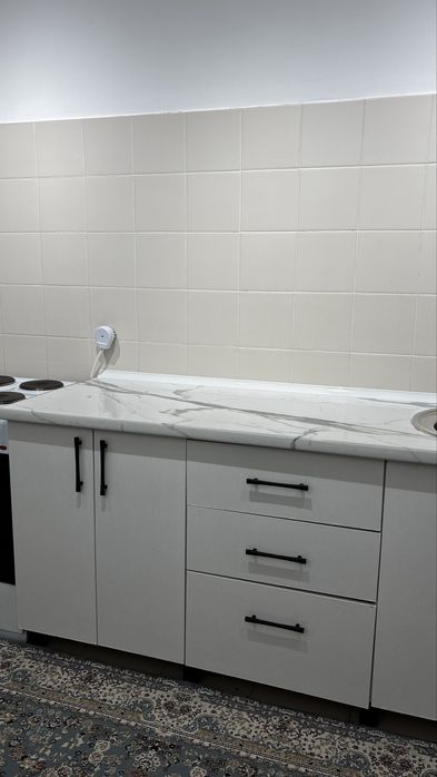 Продаю кухонные шкафы