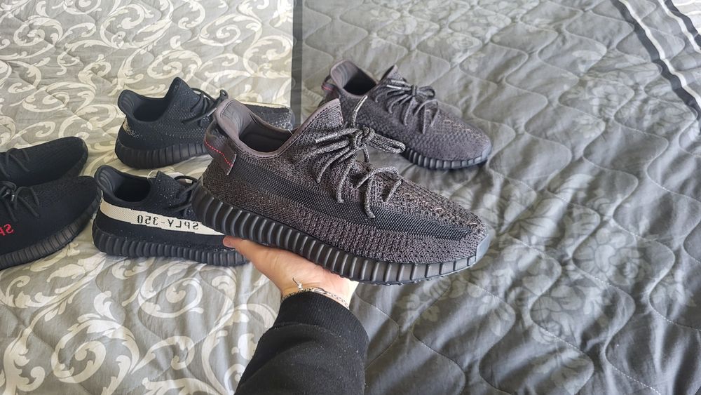 Yeezy 350 noi de vară